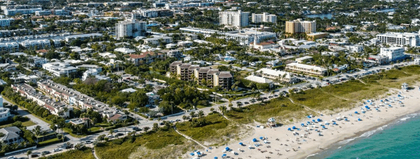 An image of the coastal area of Delray Beach, Florida.